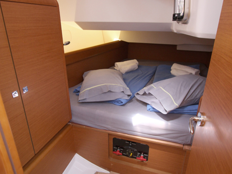 Sun Odyssey 449 — photo 14