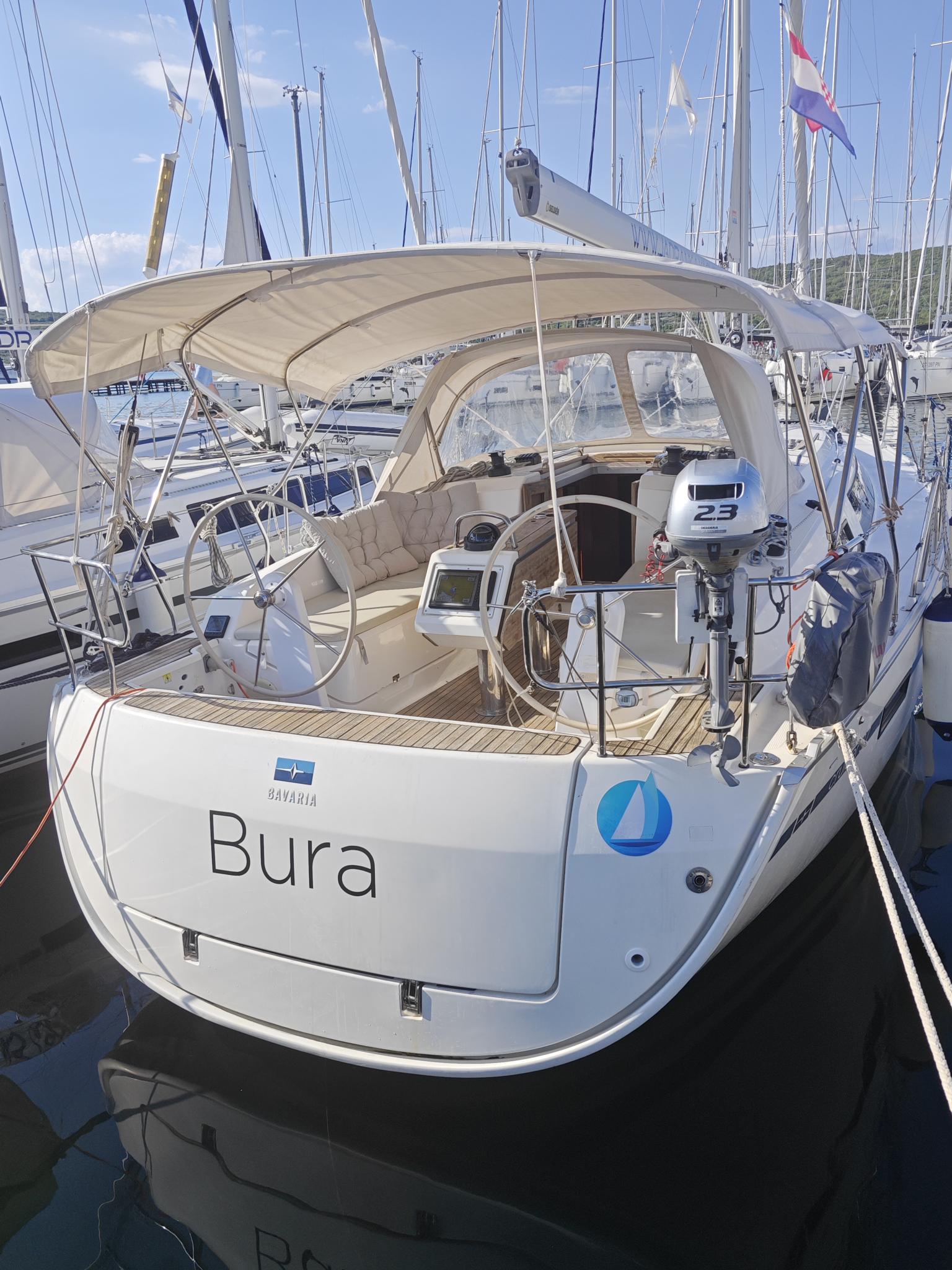 Bavaria Cruiser 37 — photo 35