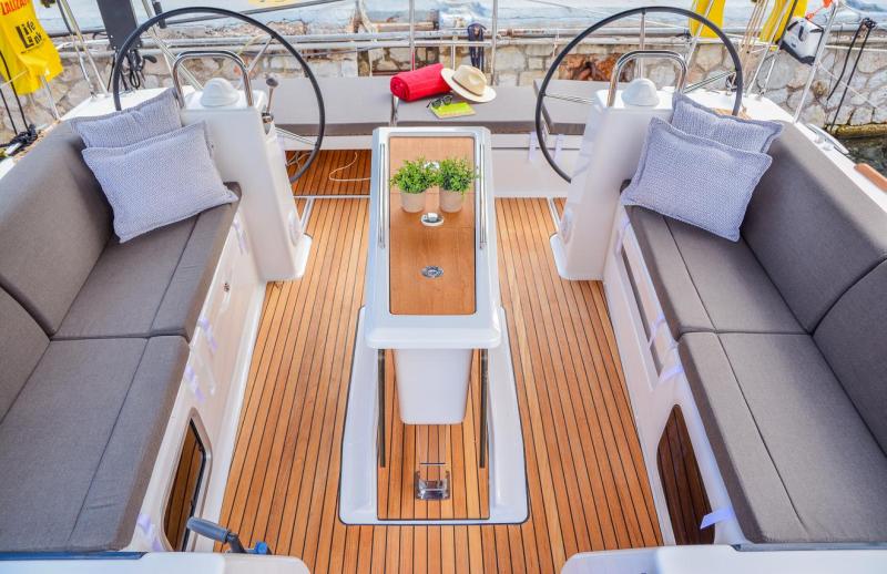 Dufour 460GL — photo 5