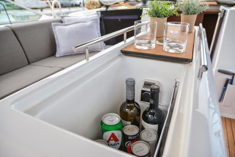 Dufour 460GL — photo 13