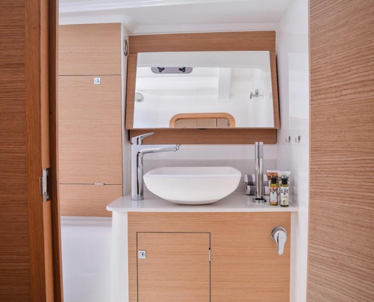 Dufour 460GL — photo 12