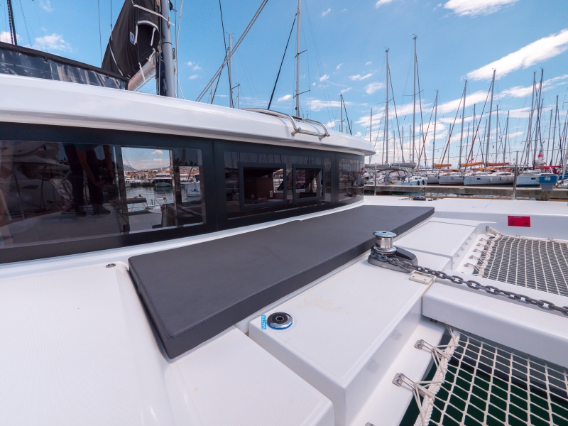 Lagoon 40 — photo 13