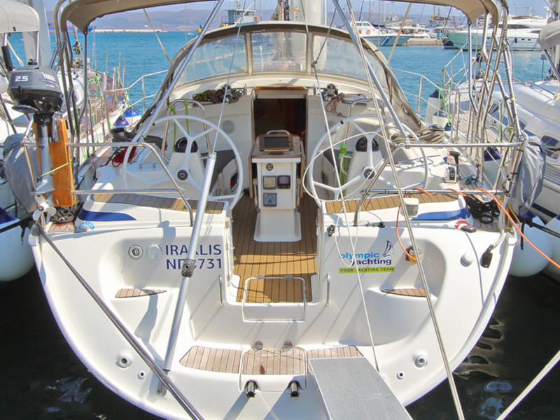 Bavaria 42 Cruiser — photo 7