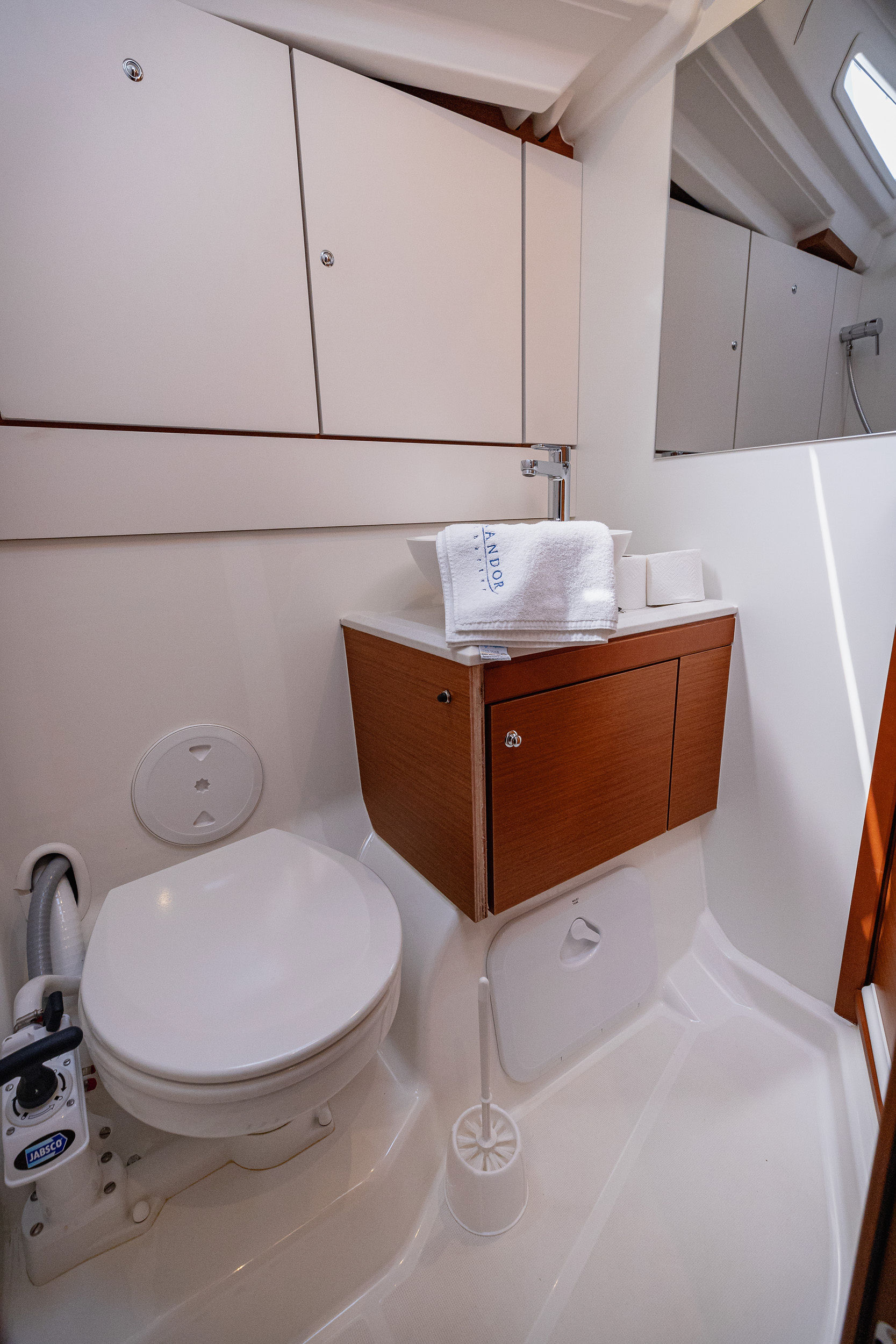 Jeanneau 54 — photo 25