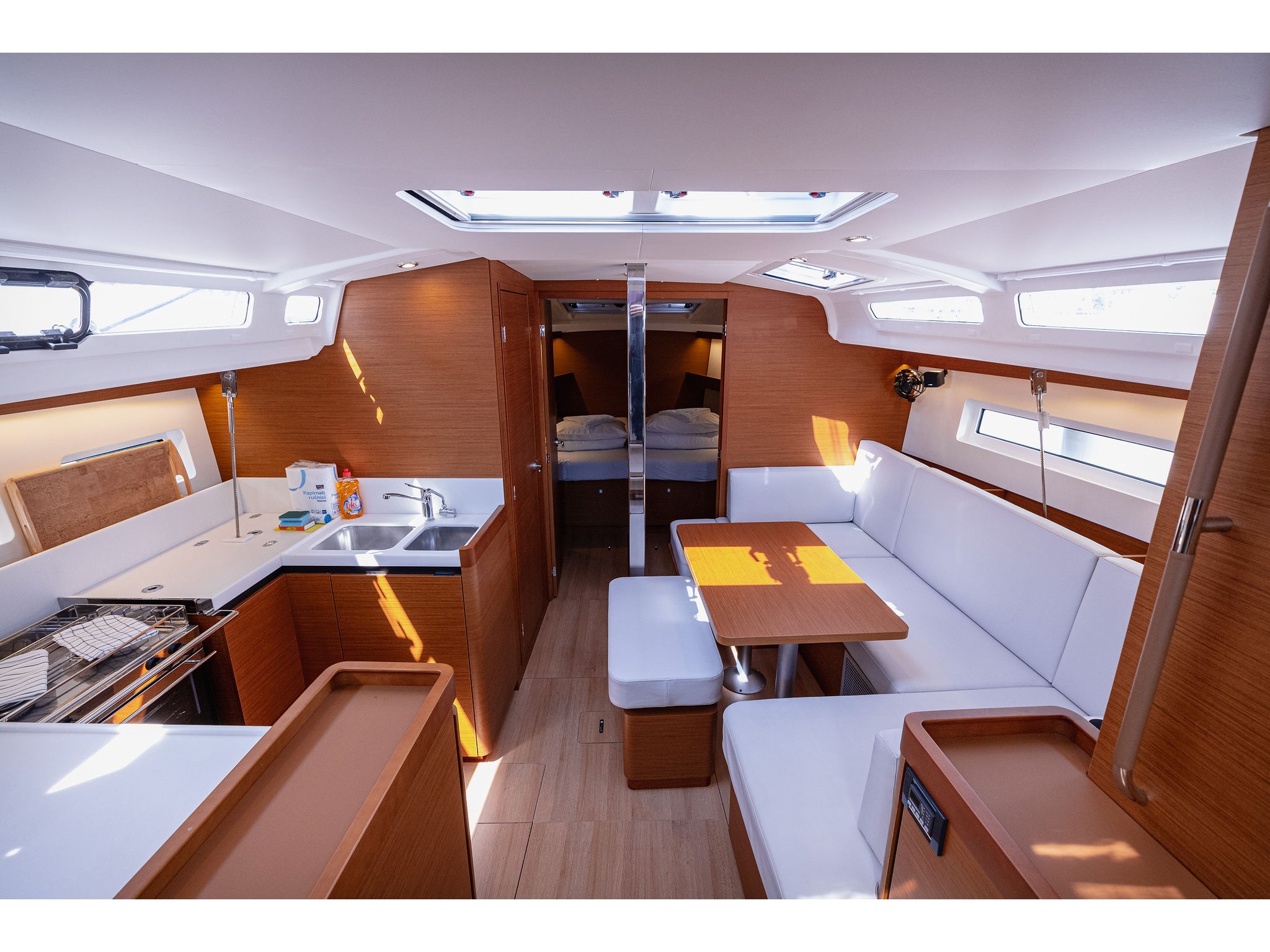 Sun Odyssey 440 — photo 39