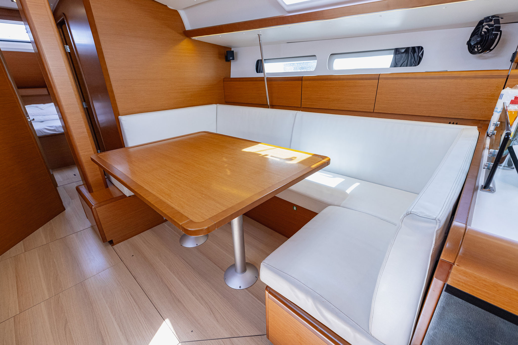 Sun Odyssey 449 — photo 27