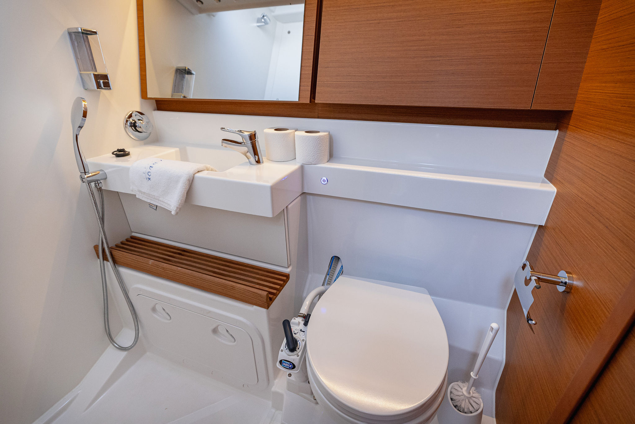 Sun Odyssey 440 — photo 40