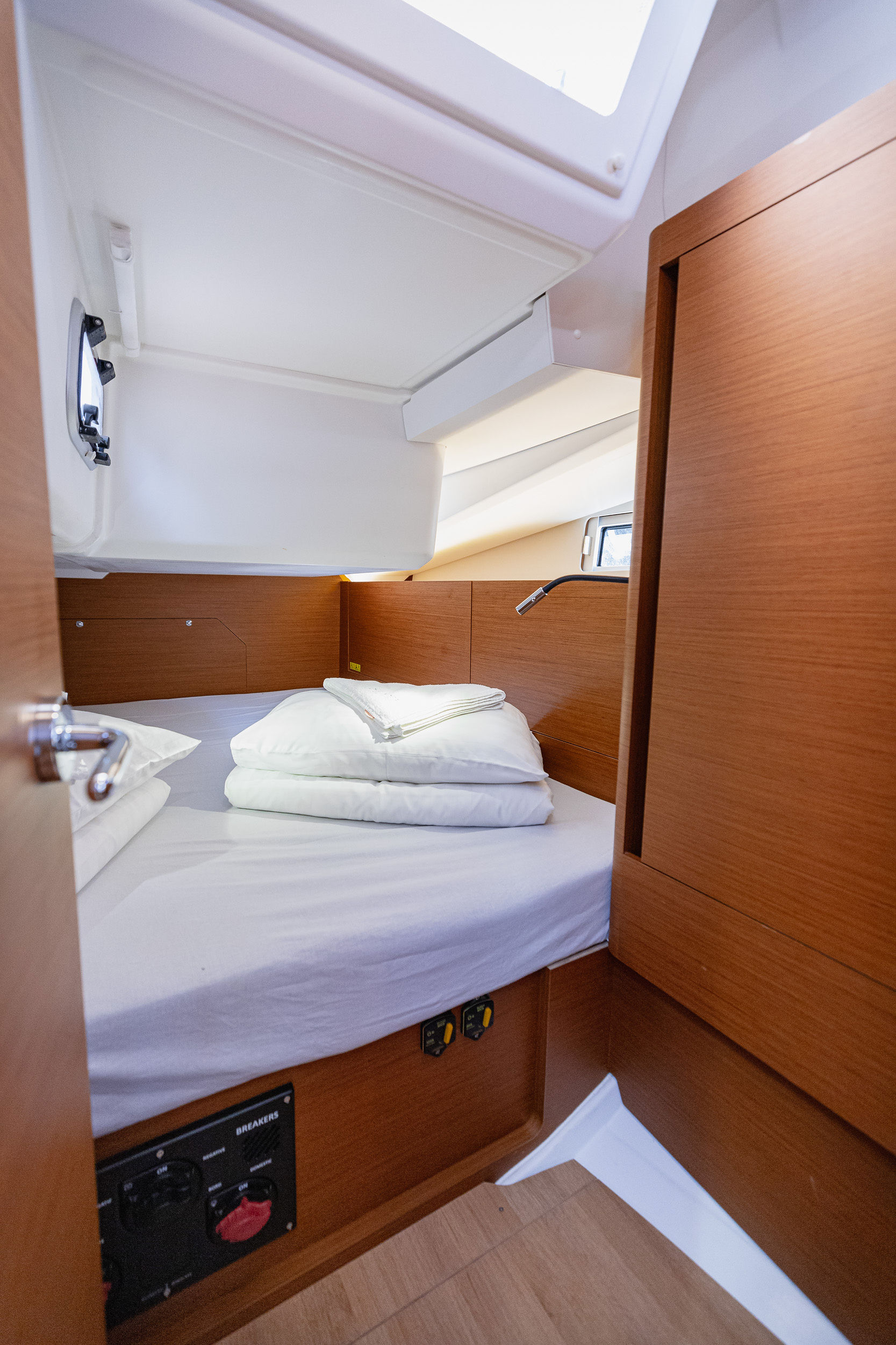 Sun Odyssey 440 — photo 28