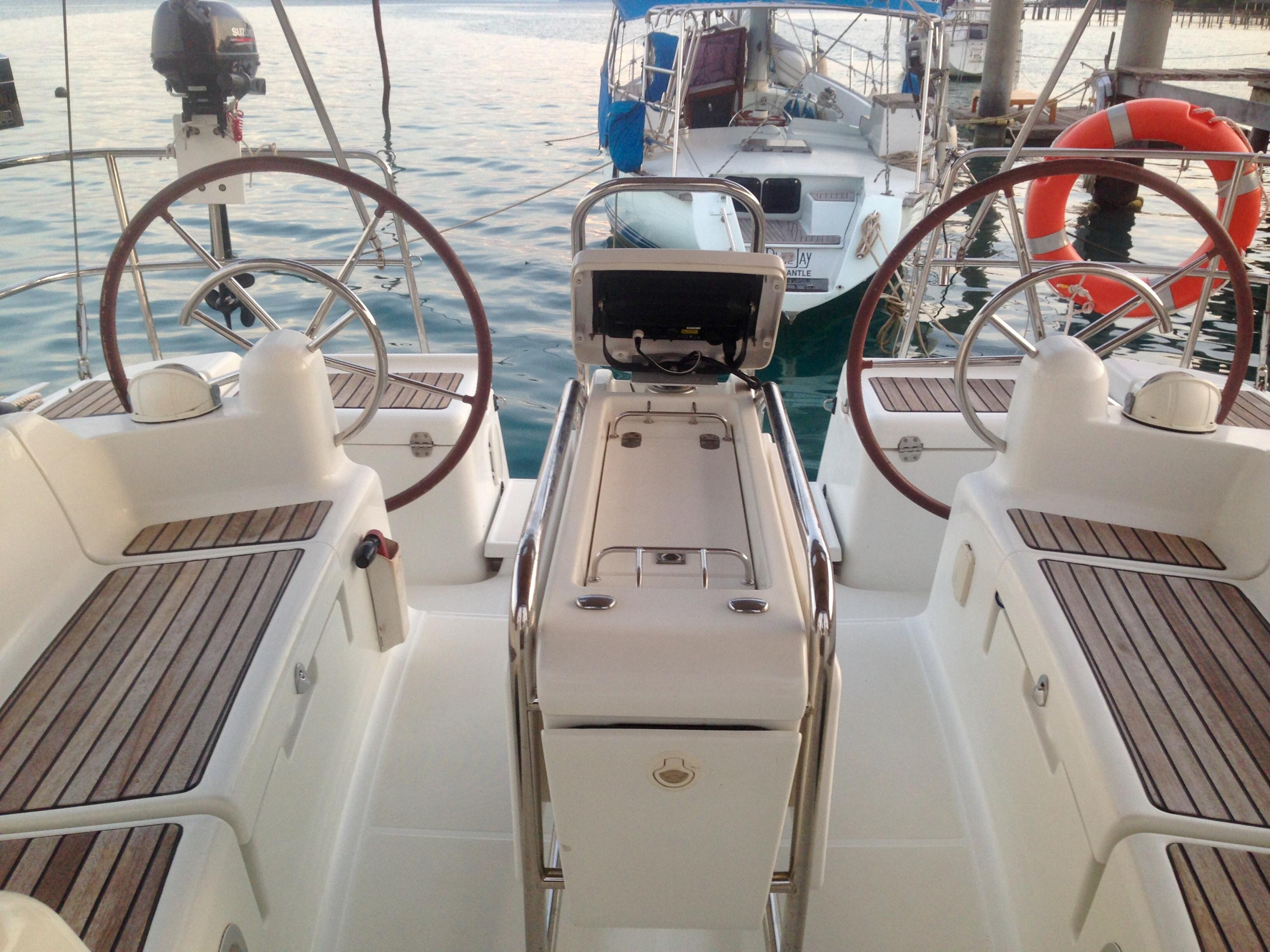 Jeanneau Sun Odyssey 409 — photo 12