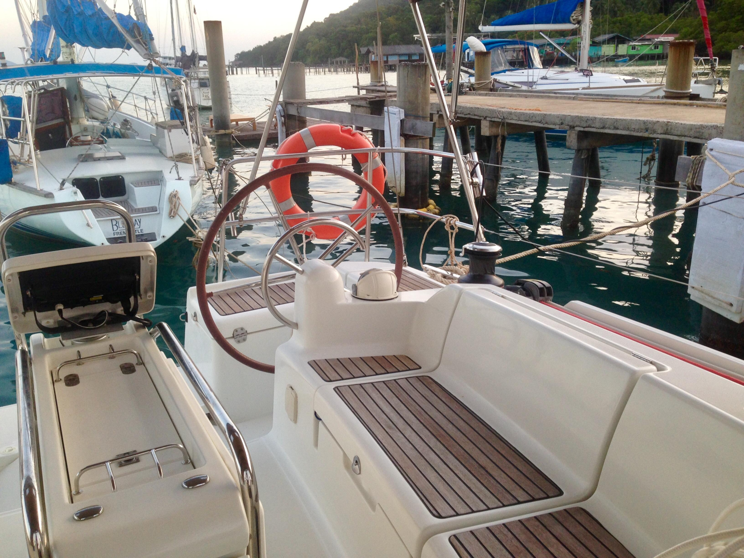 Jeanneau Sun Odyssey 409 — photo 9