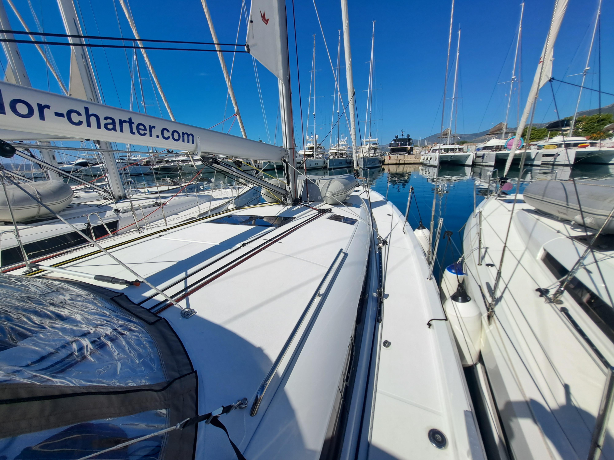 Sun Odyssey 490 — photo 10