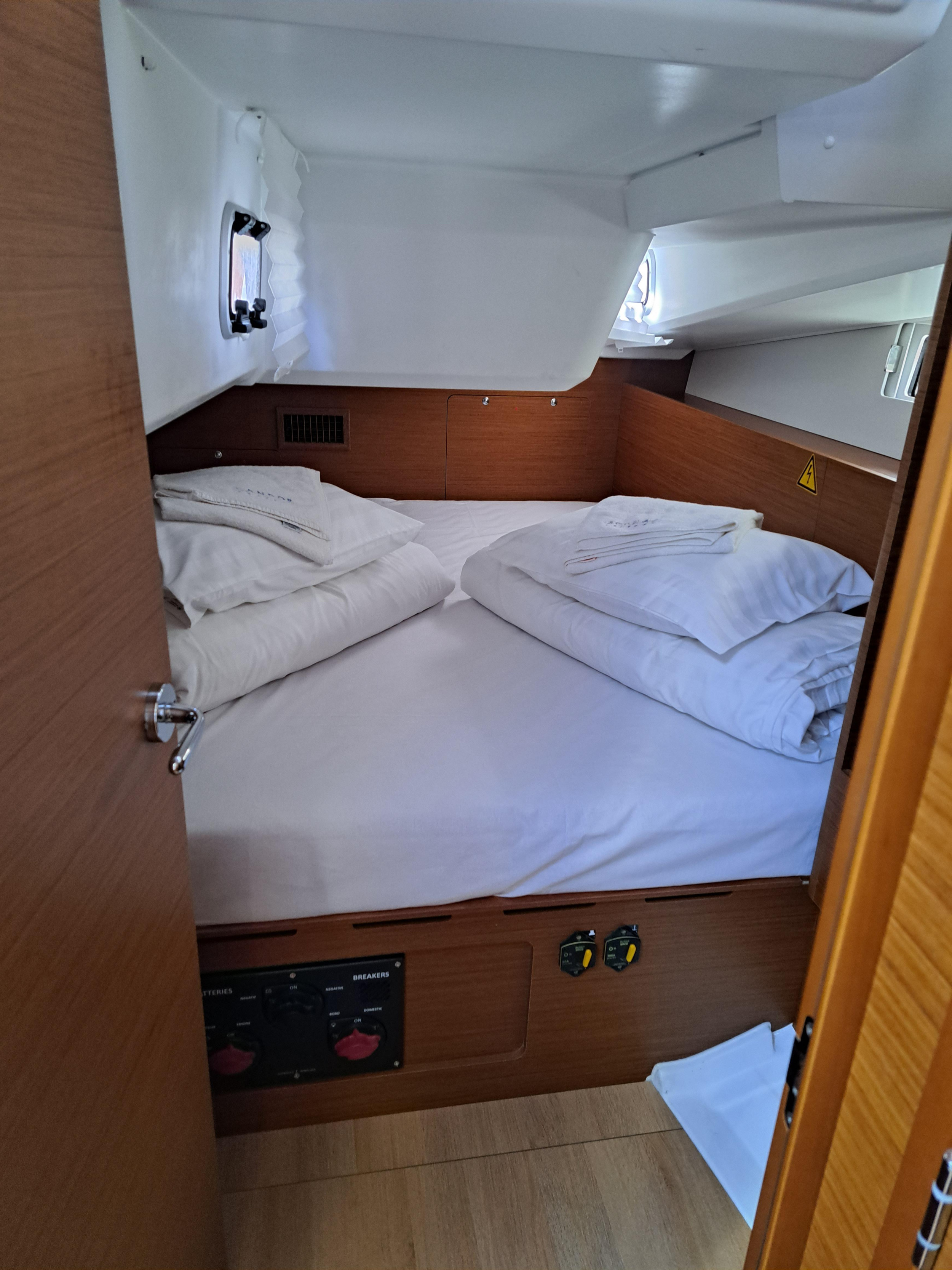 Sun Odyssey 490 — photo 13