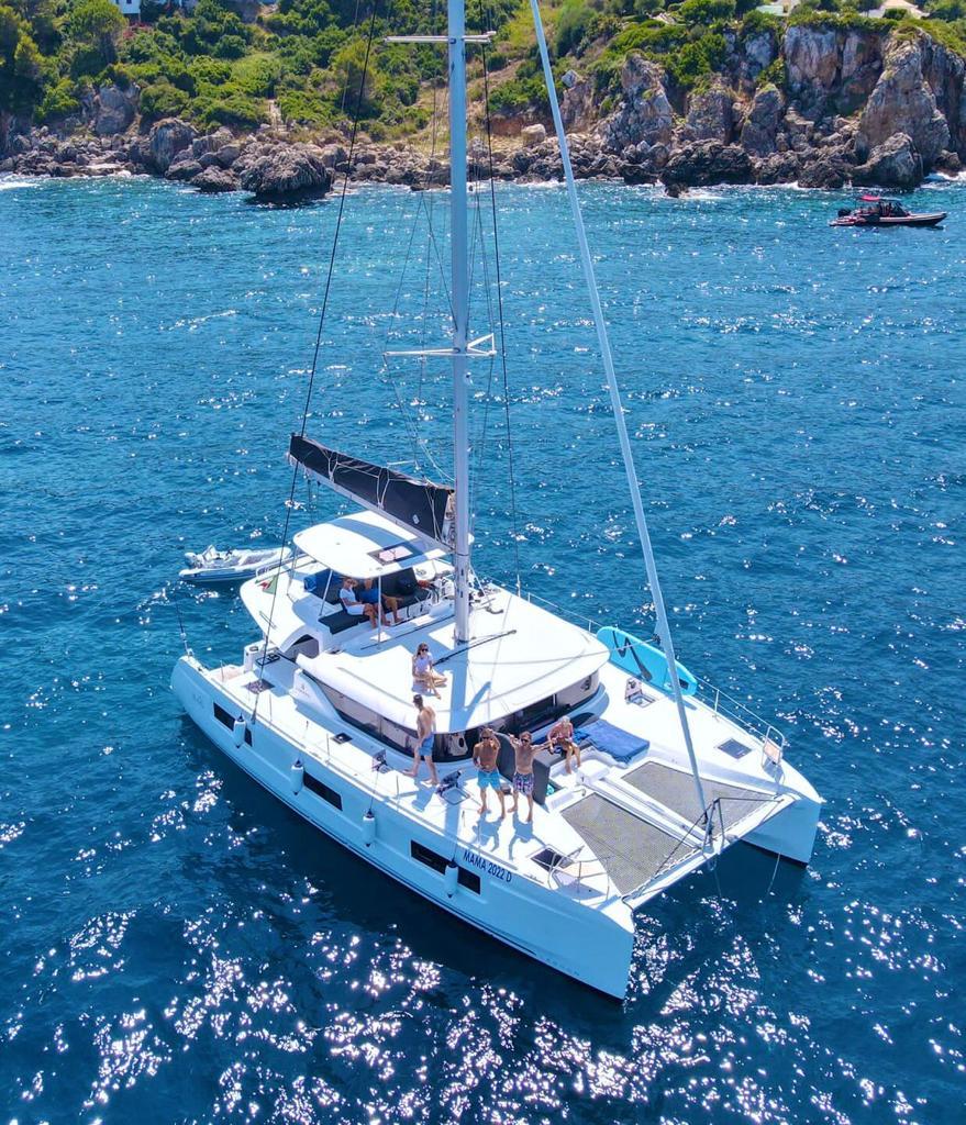 Lagoon 46 — photo 28