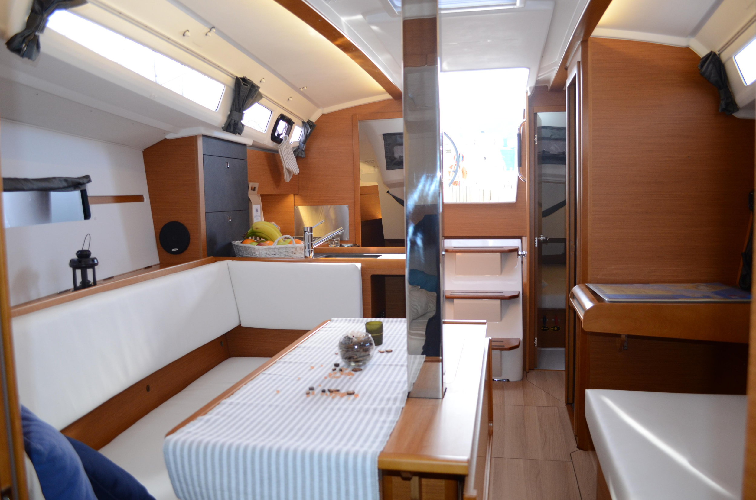 Sun Odyssey 349 — photo 10