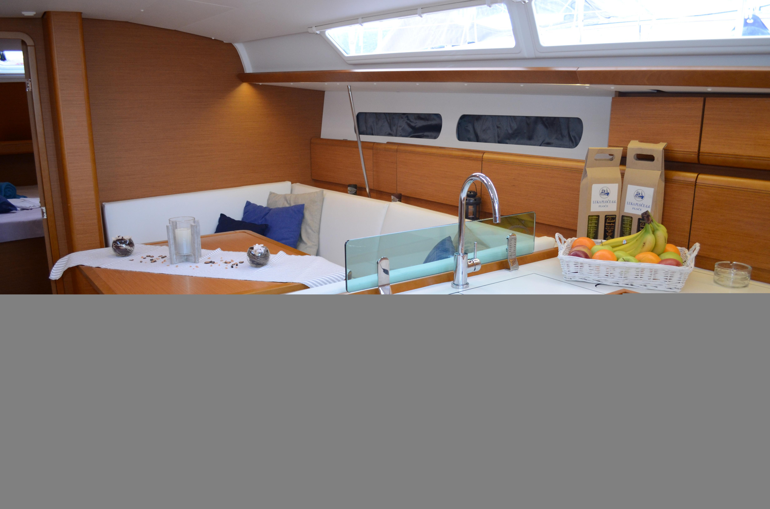 Sun Odyssey 419 — photo 3