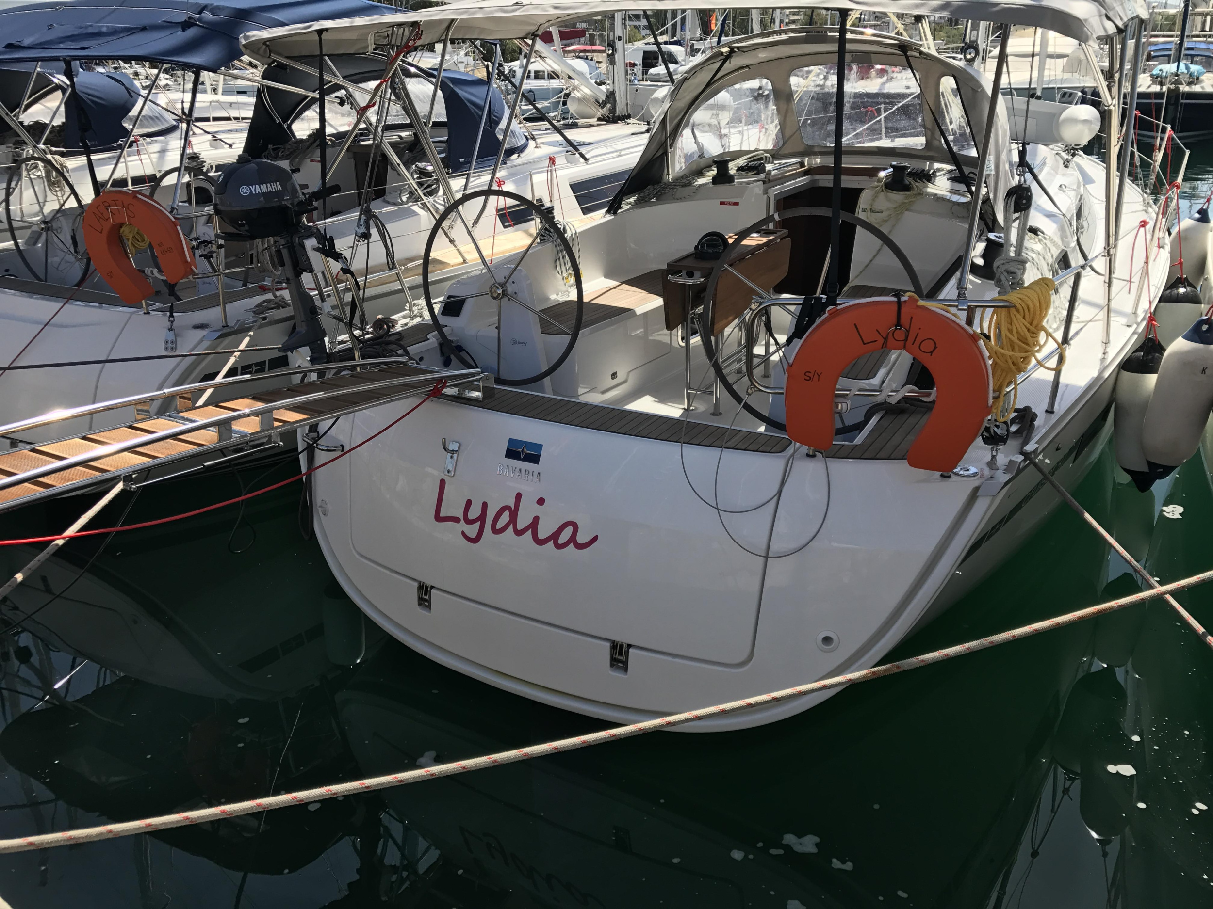 Bavaria Cruiser 37 — photo 3