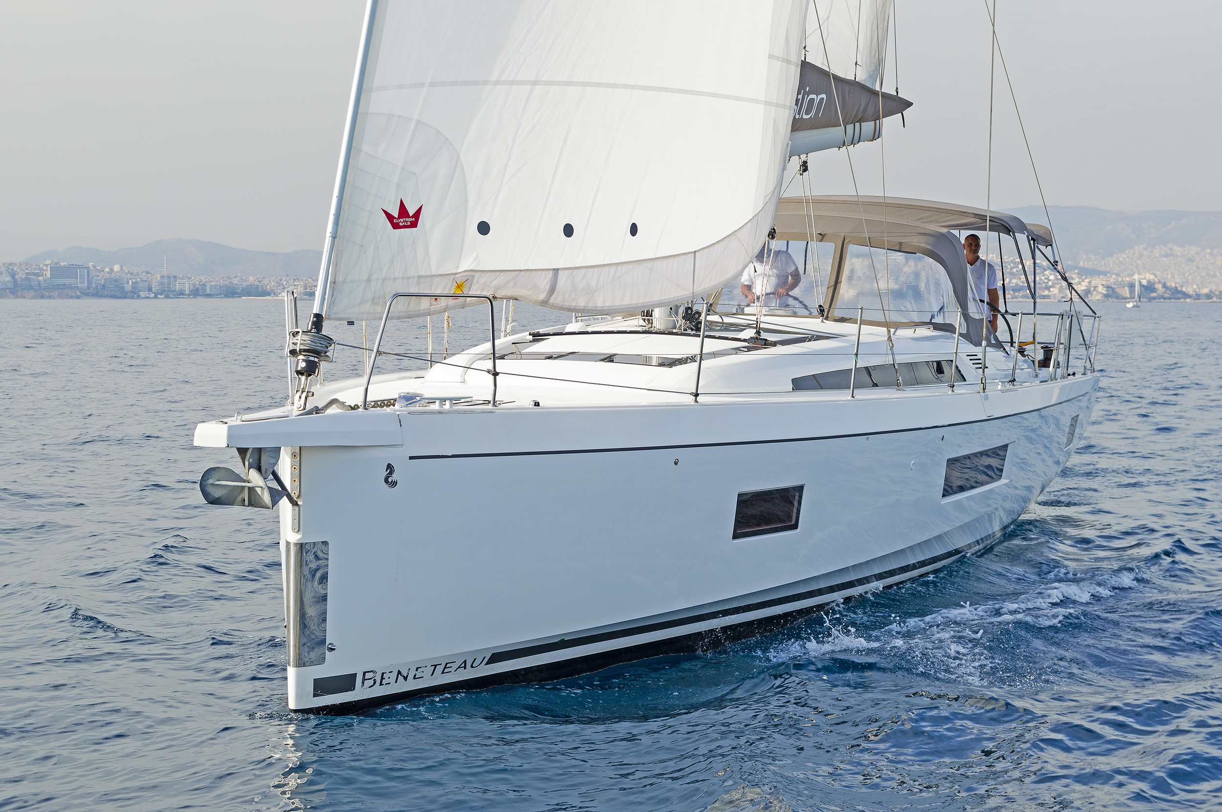 Oceanis 51.1 (5+1 cab) — photo 4