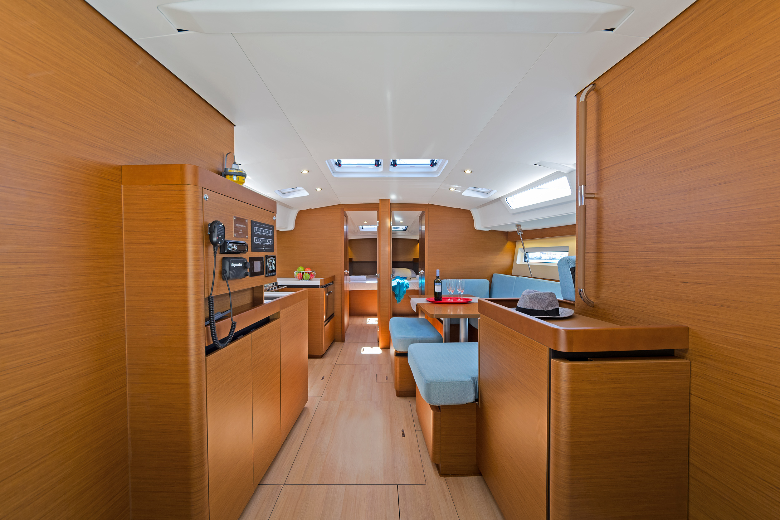Sun Odyssey 490 — photo 3