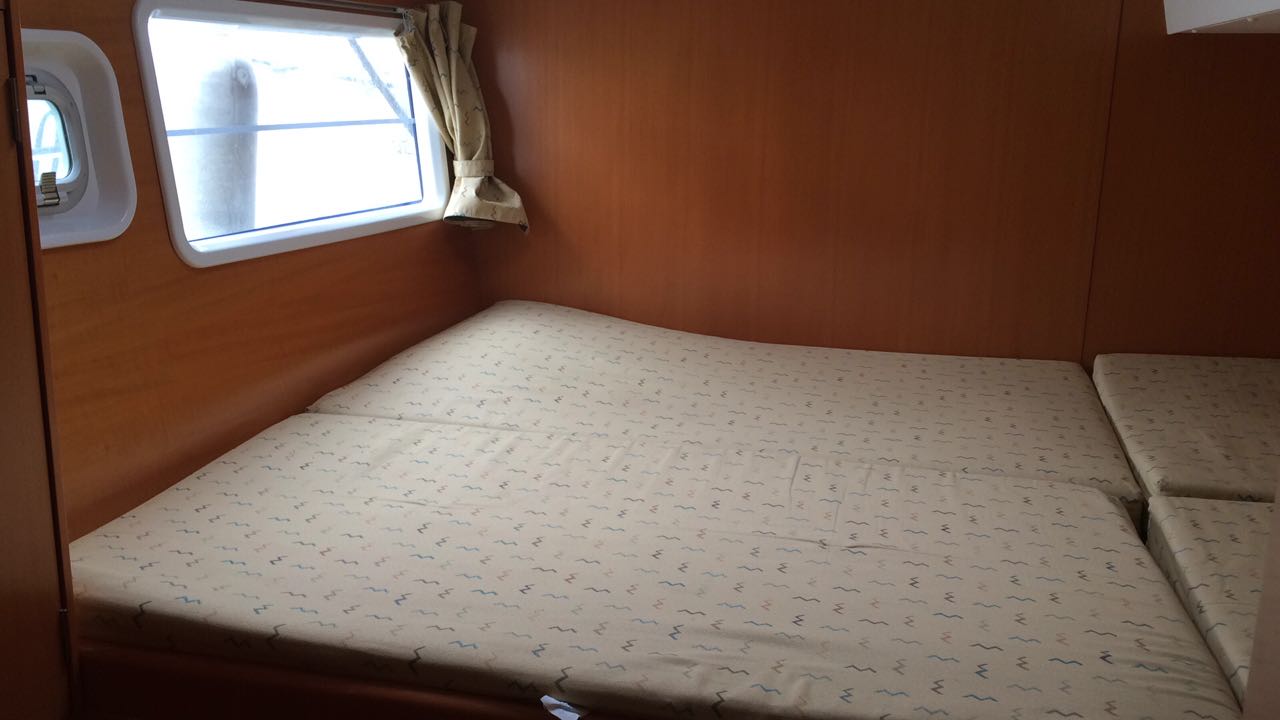 Lagoon 410 S2 — photo 13