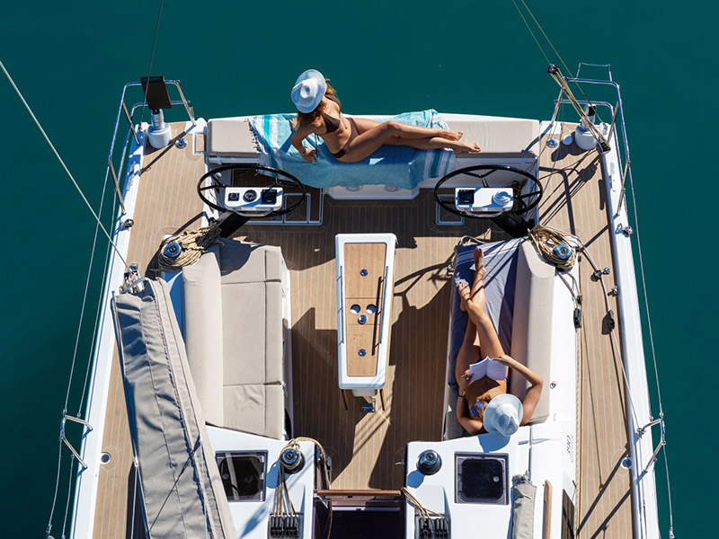 Dufour 390 GL — photo 25