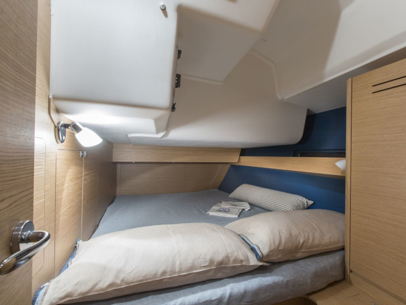 Dufour 460 Grand Large — photo 8