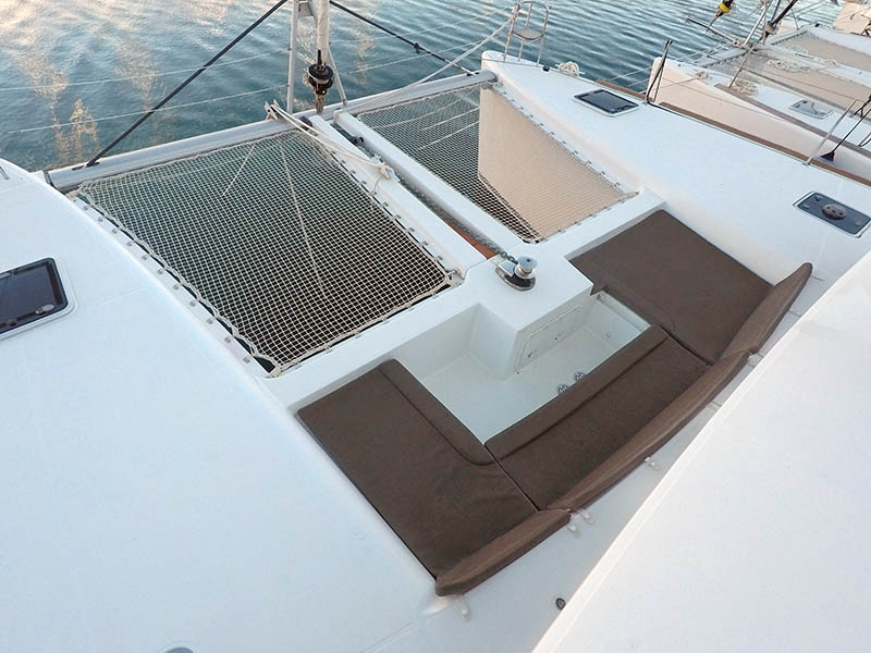 Lagoon 450 — photo 33