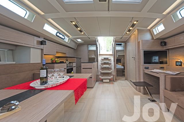Hanse 548 AC & GEN — photo 4