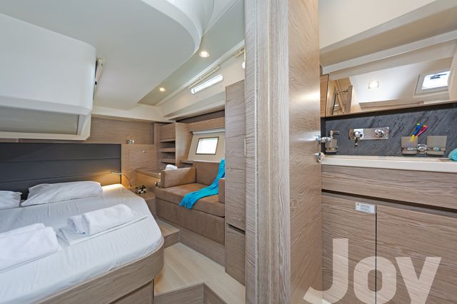 Hanse 548 AC & GEN — photo 8