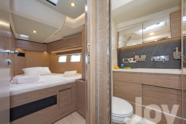 Hanse 548 AC & GEN — photo 25