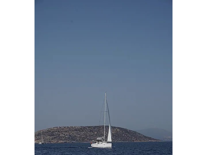 Bavaria Cruiser 51 — photo 1