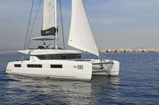 Lagoon 50 & GEN & WM — photo 8