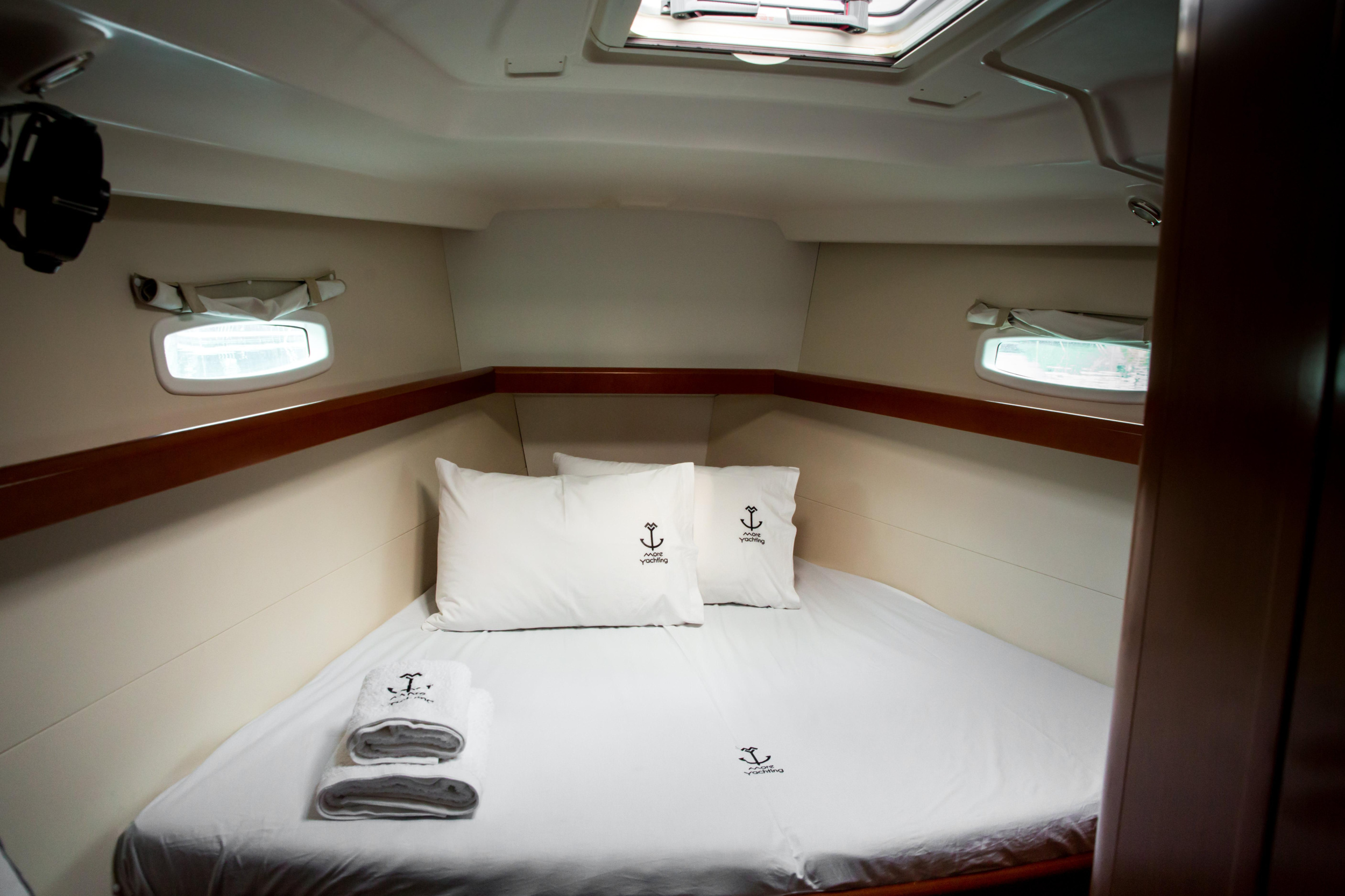 Oceanis 43 — photo 13