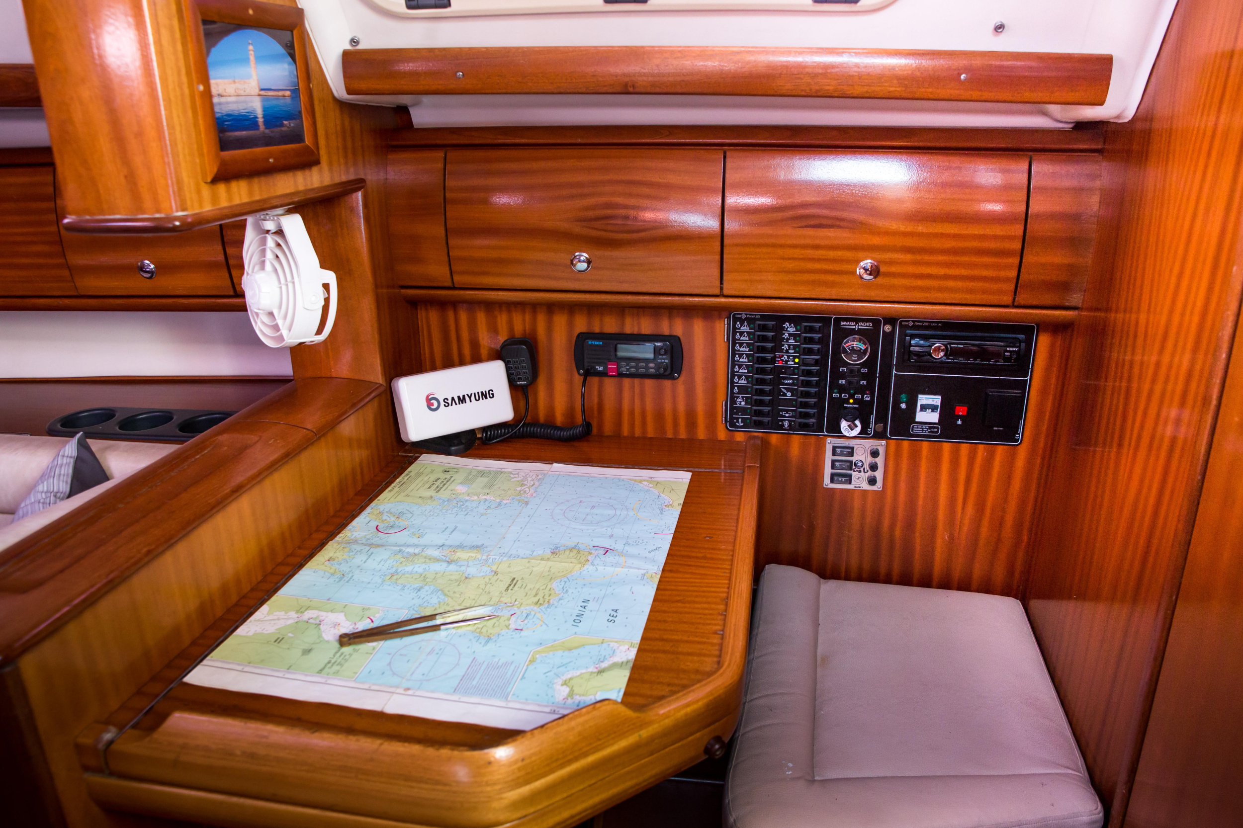 Bavaria 36 — photo 18