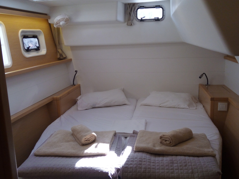 Lagoon 450F — photo 5