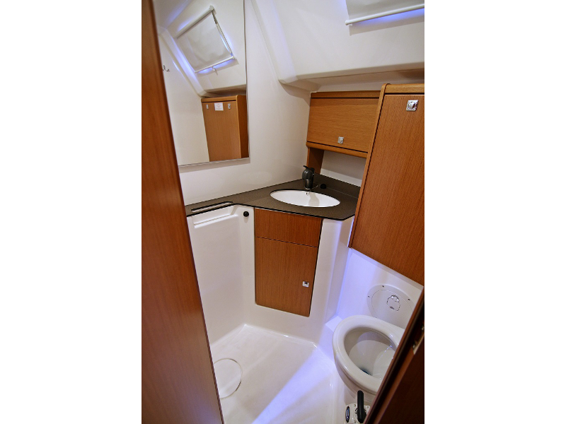 BAVARIA C 46 BT — photo 4