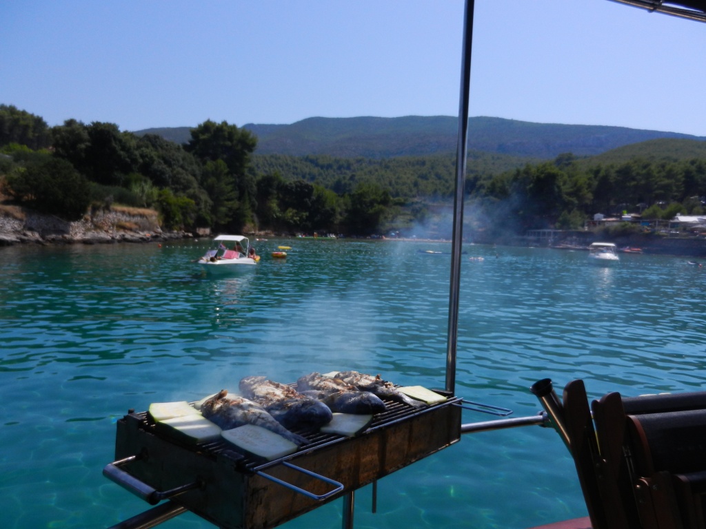 Leut — photo 12