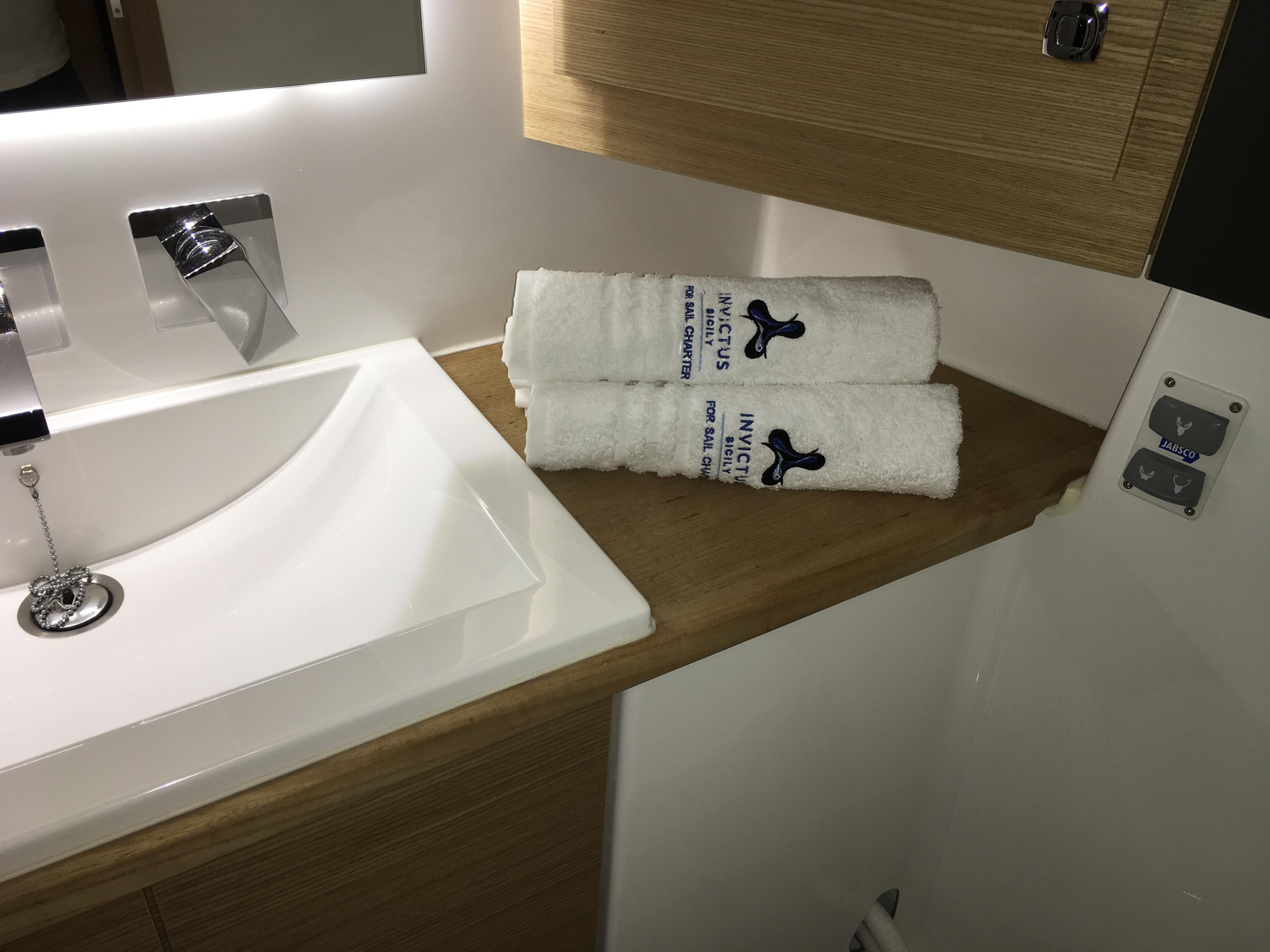 Dufour 56 Exclusive — photo 10