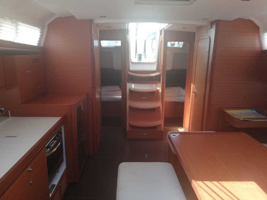 Dufour 460 Grand Large — photo 24