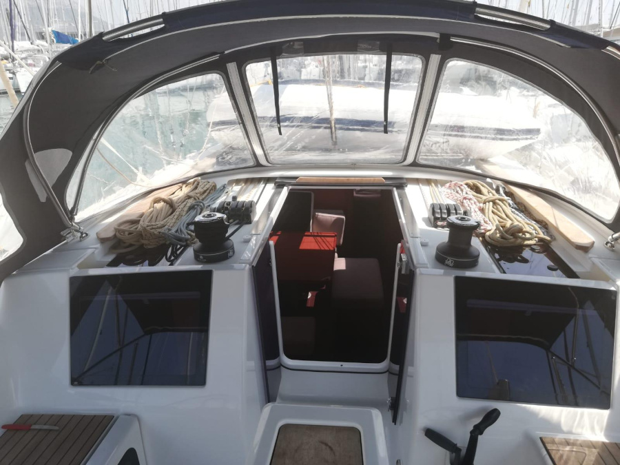 Dufour 460 Grand Large — photo 20