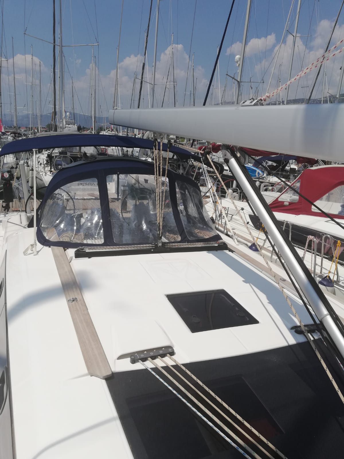 Dufour 460 Grand Large — photo 14