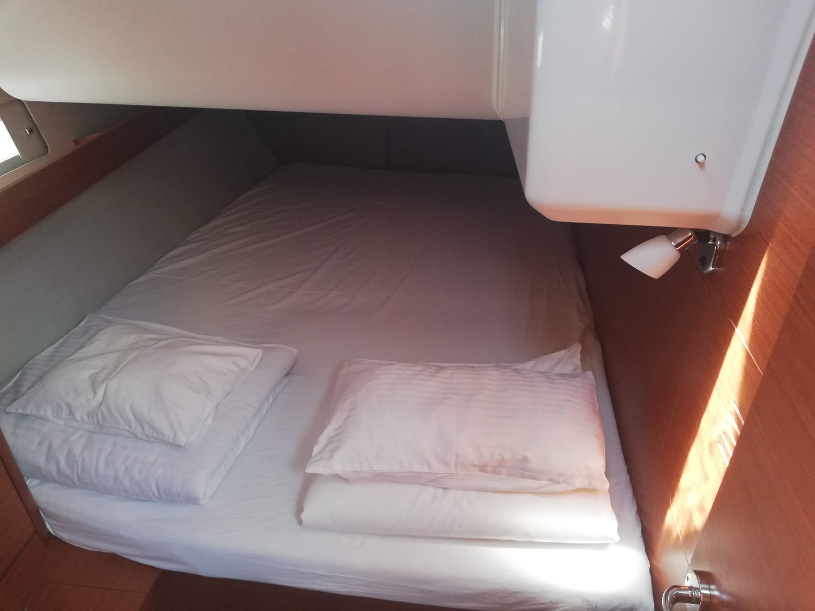 Dufour 460 Grand Large — photo 6