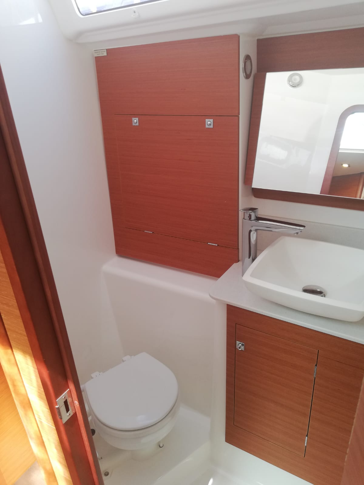 Dufour 460 Grand Large — photo 17