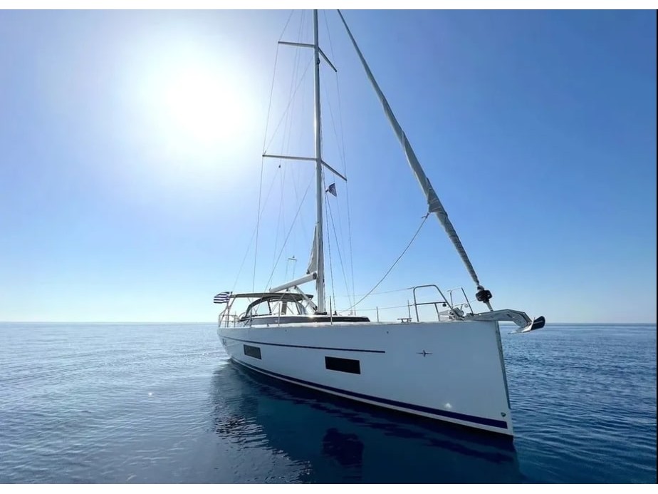 Bavaria C45 — photo 1