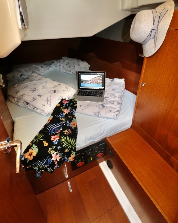 Oceanis 41.1 — photo 4