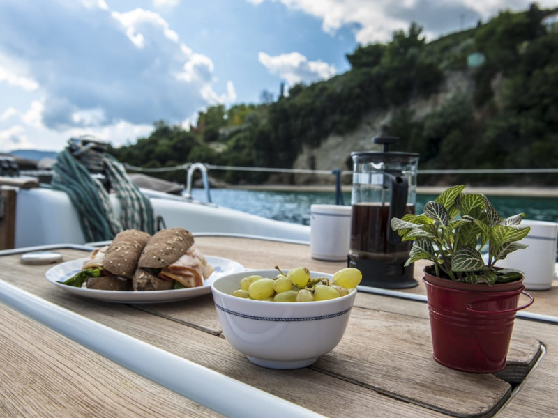 Oceanis 43 — photo 20