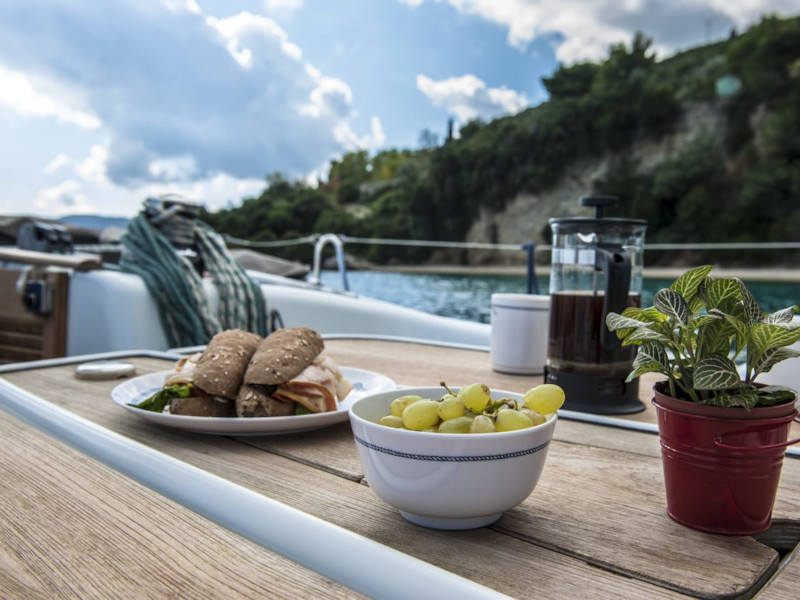 Oceanis 43 — photo 18