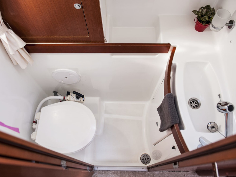 Oceanis 43 — photo 24