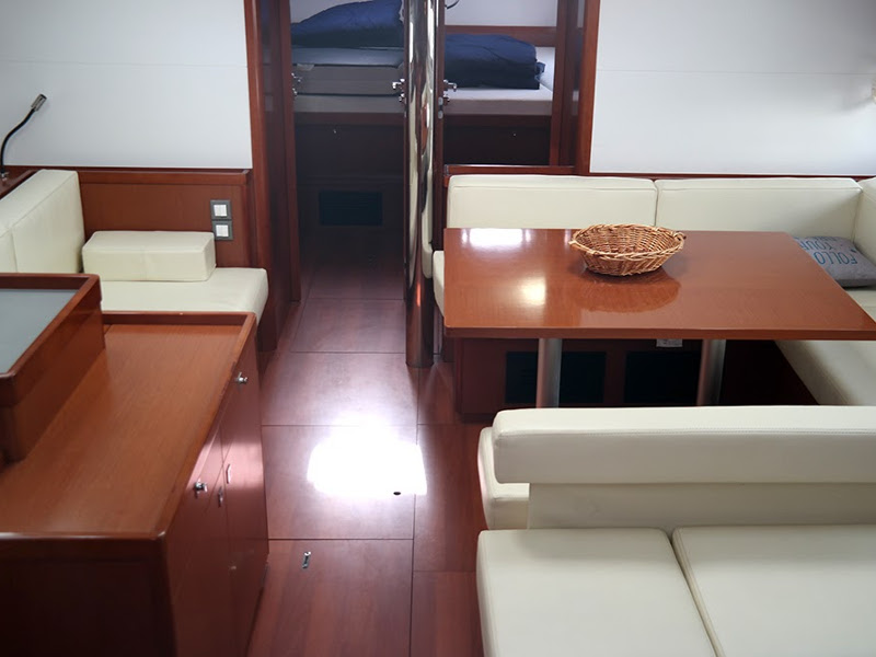 Oceanis 55 — photo 2