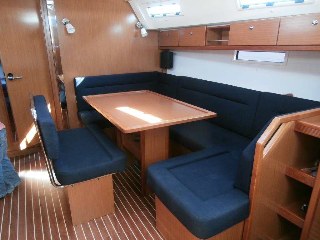 Bavaria Cruiser 40 — photo 5