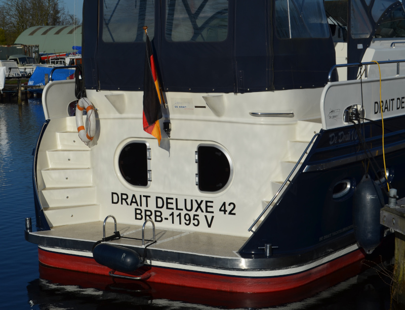 DeLuxe 42 — photo 14